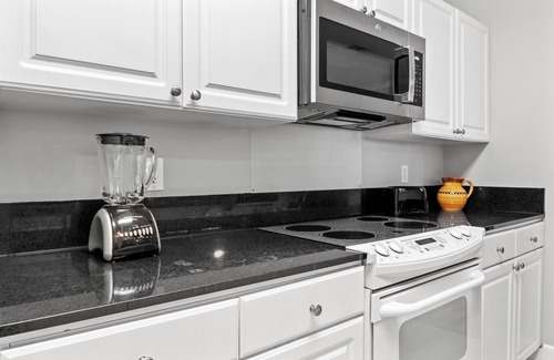 Foley Condo | Relaxing Affordable Condo Near Beach, Owa and Ballfields!