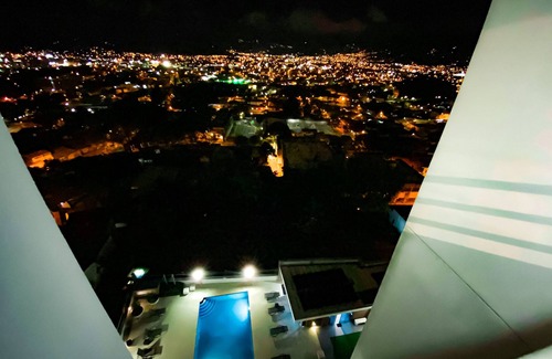 Catedral Apartment | Relaxing Apartment in Latitud Yoses 21st floor AC/WIFI