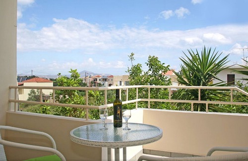 Almyrida Apartment | RELAXING APARTMENT NEAR SANDY BEACH
