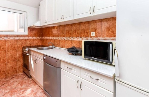 Gospostina Apartment | Relaxing Apt on Budva Coastline - 1 Bedroom Apt