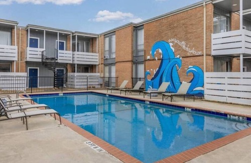 Nassau Bay Apartment | Relaxing Bay Area Stay Near Top Houston Attraction