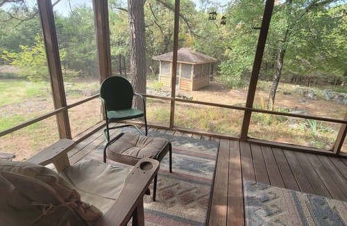 Longtown Cabin | Relaxing Cabin & Cottage close to the Lake Eufaula
