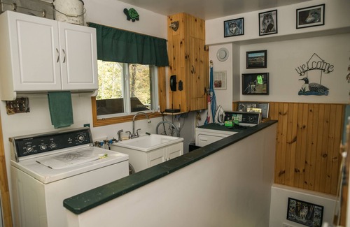 Whitewater Region Cottage | Relaxing Cottage on a 3 acre property on the Ottawa River. 5 bedroom