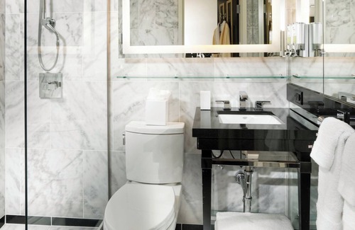 Little Saigon Hotel | Relaxing Couple Stay w/Access to Union Square