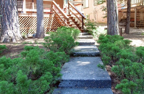 Twain Harte House | Relaxing, Cozy Home Among The Pines Near Twain Harte.
