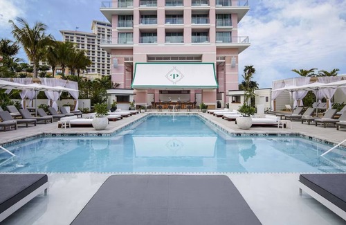 Nassau Hotel | Relaxing Escape | 2BR Unit, Water Park, Pools, Onsite Bar & Resto, Pet-Friendly!