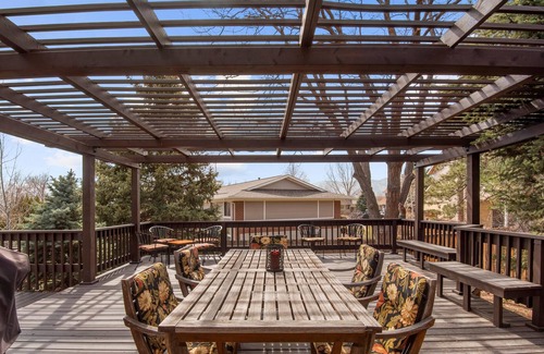 Coyote Gulch House | Relaxing Escape Complete With Home Theater and BBQ