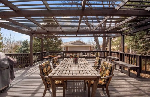 Coyote Gulch House | Relaxing Escape + Large Deck | Red Rocks