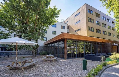 Bergen op Zoom Hotel | Relaxing Escape Near Attractions with Indoor Pool and Parking