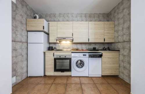 Cobisa Apartment | Relaxing Getaway 15' from Toledo