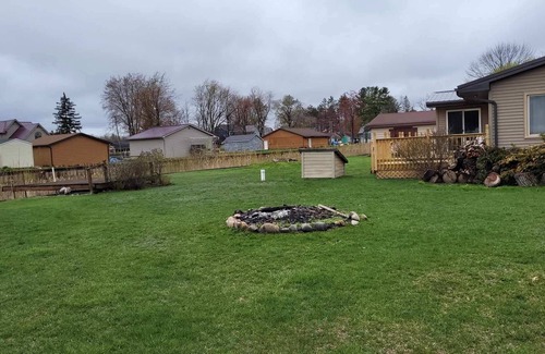 Hope House | Relaxing getaway - centrally located between Midland and Gladwin.
