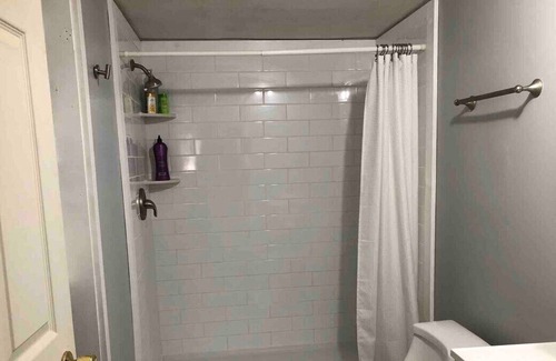 Summersville House | Relaxing Getaway Stand up paddle board included