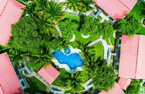 Coco Apartment | Relaxing, ground-floor apartment w/ a shared pool & pool spa in Playa del Coco