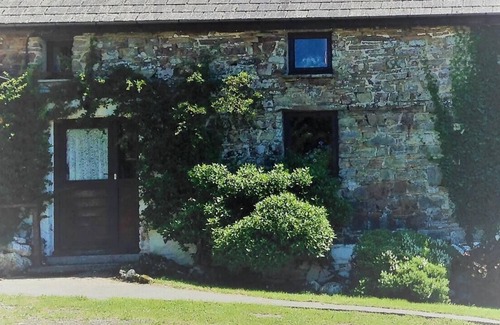 Llanybydder Cottage | Relaxing holiday in Millpond cottage - Cwmiar