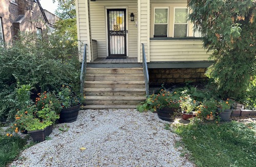 Morgan Park House | Relaxing hot and beautiful 4 bed, 2 baths in peaceful area