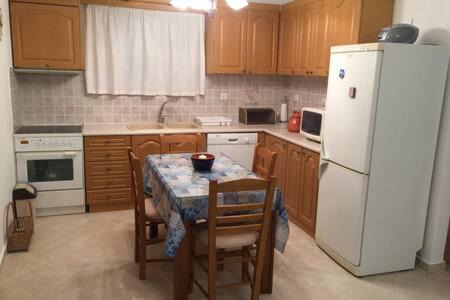 Markopoulo Mesogaias Apartment | Relaxing house in Porto Rafti