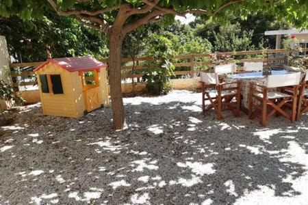 Markopoulo Mesogaias Apartment | Relaxing house in Porto Rafti