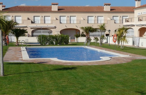Miami Platja House | Relaxing House. Near the Sea. Private parking. Barbecue. Air-conditioning.
