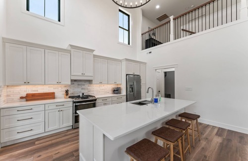 Harriman House | Relaxing Lakefront Retreat with Dock on Watts Bar Lake