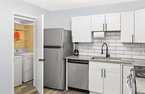 Chapel Hill House | Relaxing & Modern 2 Bdrm UNC/Duke Vacation Home