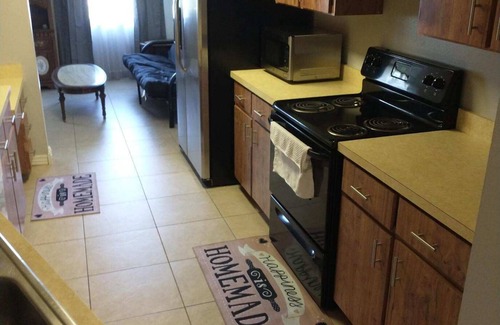 Sebring House | Relaxing, quiet getaway 2-bedroom house in Sebring