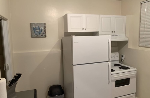 Red Deer Apartment | Relaxing Red Deer Suite - Private & Comfortable