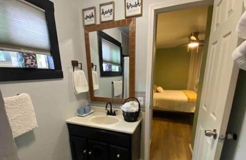 Watsonville Cottage | Relaxing retreat cottage