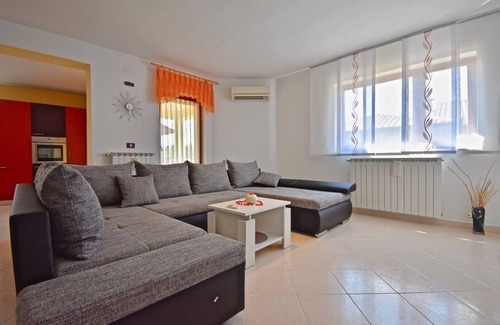 Nedescina Apartment | Relaxing rural apartment with playground and grill