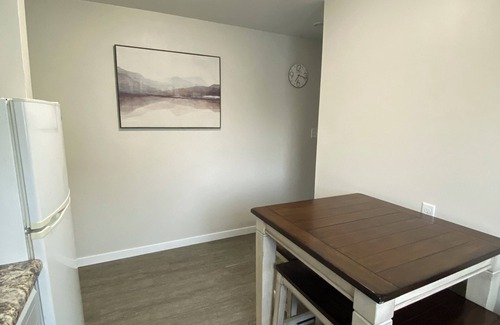Cedar Rapids - Iowa City Apartment | Relaxing Space