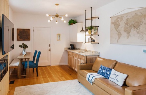 Elkader Villa | Relaxing Suite C “The Sweetest Suite on the River” on Historic Main Street.