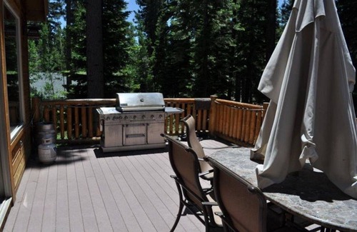Angora Highlands House | Relaxing Tahoe Home Retreat