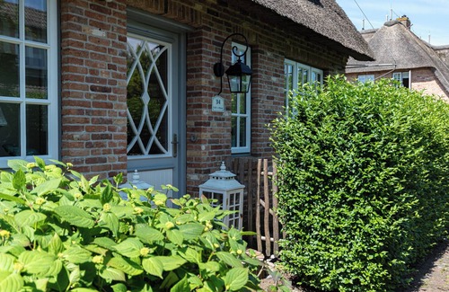 Midlum House | "Relaxing vacation at Gely's Huus: wellness and nature combined!"