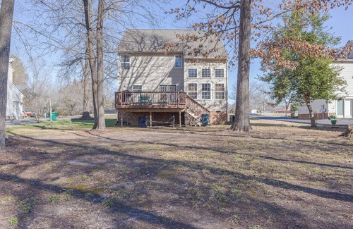 East Highland Park House | Relaxing wooded getaway and explore historic city with contemporary flair.