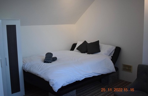 Langton Green Apartment | Remarkable 1-Bed Apartment in Tunbridge Wells