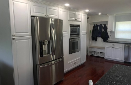 Kingston House | Remodeled 4 BR Waterfront Home w/Dock & Ocean Access Near Duxbury & Plymouth