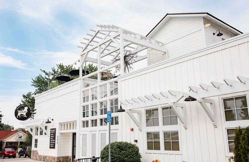 New Buffalo House | Remodeled Apartment, Downtown New Buffalo