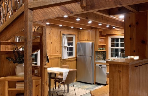Mentone House | Remodeled Cabin near DeSoto State Park & Mentone