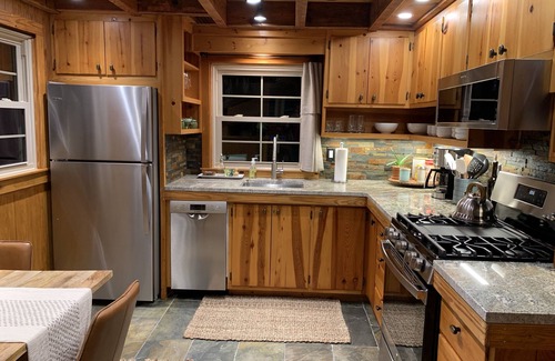 Mentone House | Remodeled Cabin near DeSoto State Park & Mentone