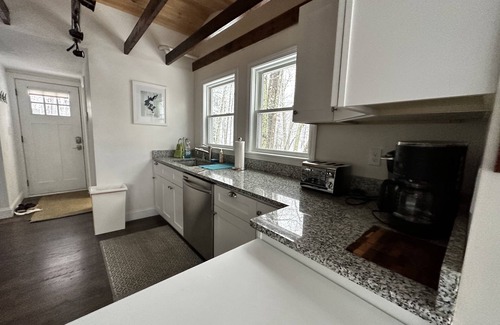Graniteville Cottage | Remodeled Cottage retreat on the Lake, close to Boston but nestled in the woods