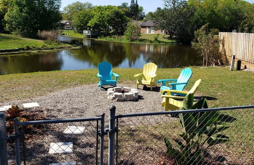 New Port Richey House | REMODELED COZY HOME AND RELAXING BACK WATER VIEW