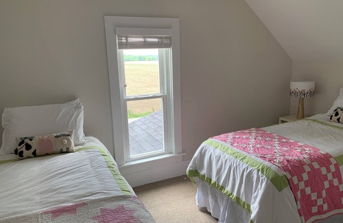 Leiters Ford Other | Remodeled farmhouse 3 miles from Culver Academies