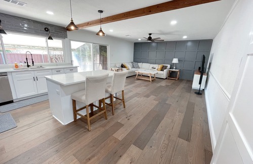 Plano House | Remodeled ranch home In the heart of west PLANO