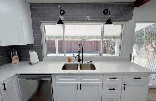 Plano House | Remodeled ranch home In the heart of west PLANO