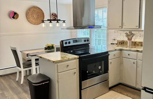 Worcester House | Remodeled Single Family, Enjoy a experience at this centrally located place.n