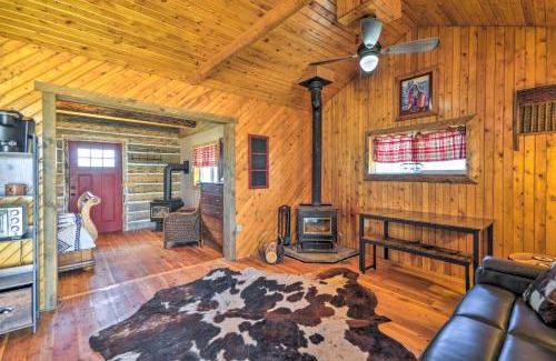 Clark House | Remote Escape Clark Home with Incredible View