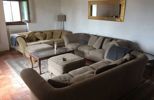 Castiglione Messer Raimondo Other | Renovated farmhouse with private swimming pool and spectacular views.