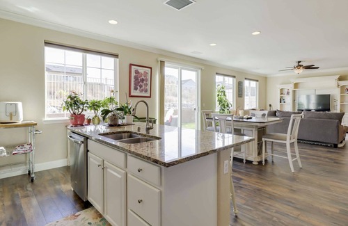 Reno House | Reno Home ~ 7 Mi to Reno-Sparks Convention Center!