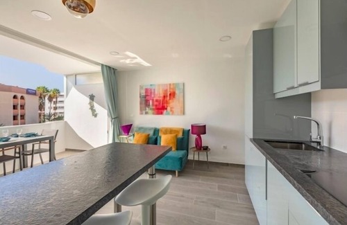 Playa del Ingles Apartment | Renovated 1-bedroom apartment close to Yumbo.