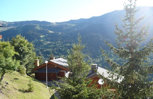 Meribel Apartment | Renovated 2-room apartment in Méribel, mountain view