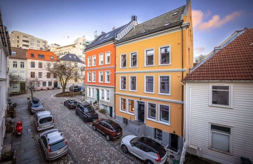 Bergen City Centre Apartment | Renovated 2023- 600m to Bryggen - SMART TV